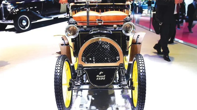 Primul Renault, construit în 1898, acum 120 de ani