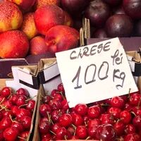 Primele cireșe de mai au apărut în piețe. „Doar” 100 de lei kg. Anul trecut era 175 lei kg - Foto: turnulsfatului