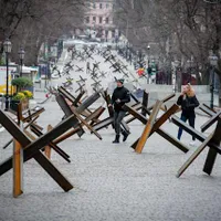Baricade pe străzile din Odesa. / Foto: news.yahoo.com