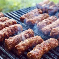 Unde au fost inventați mititeii românești - Foto: Facebook/Romanian Street Food - cu rol ilustrativ