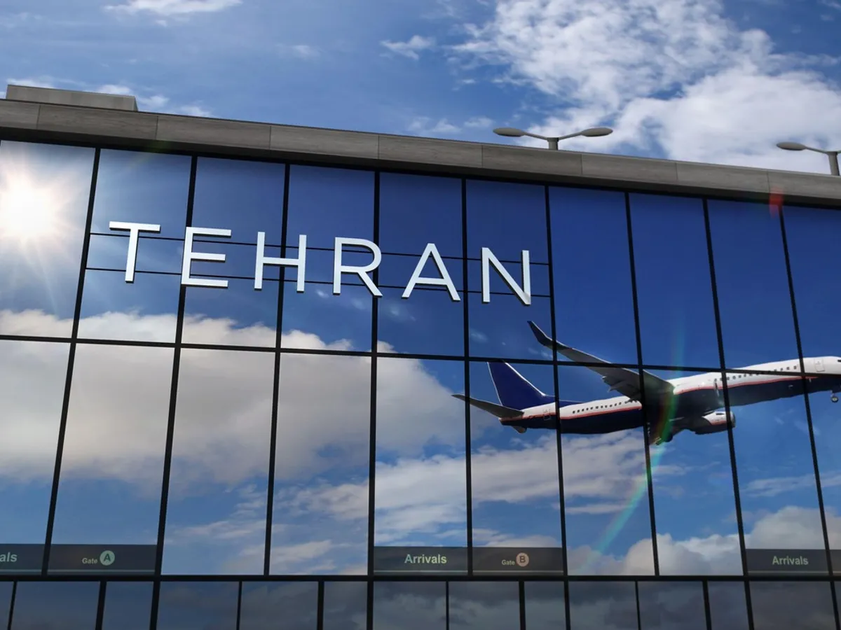 Iranul promite că nu se va preda; aeroport din Teheran incendiat după ofensiva Israelului cu 80 de avioane