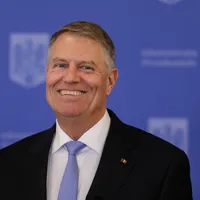Klaus Iohannis i-a decorat pe directorii Muzeului Satului şi Muzeului Ţăranului Român - Foto: INQUAM Photos/ Octav Ganea