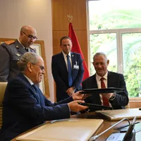 Ministrul Apărării Benny Gantz și omologul marocan Abdullatif Loudiyi au semnat un acord de apărare la Rabat/Foto: Defense Ministry