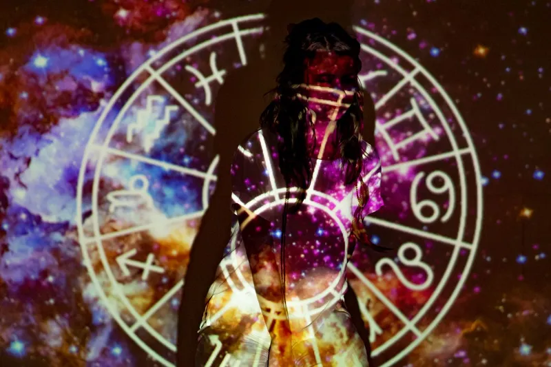 Horoscop august - Foto: Pexels (Imagine cu rol ilustrativ)