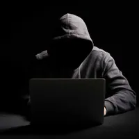 Poliţia italiană a anihilat „Ordine Ario Romano”, un grup rasist şi antisemit activ în social media. / Foto: freshsec.com