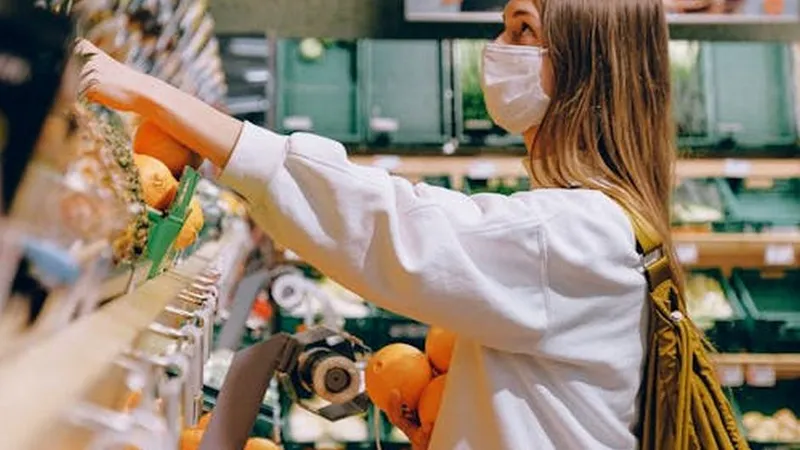 Ce produse s-au ieftinit cel mai mult, după ce inflaţia a coborât la 6,6% - Foto: Pexels/Anna Shvets