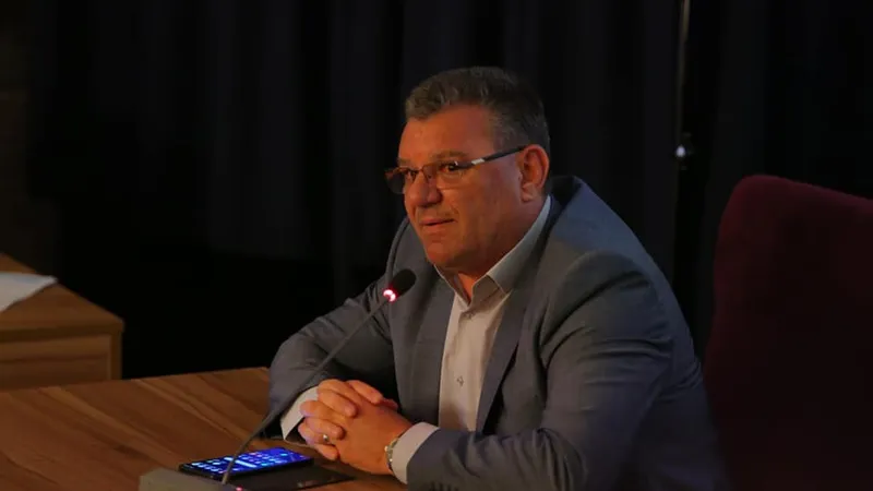 Coarnă va fi exclus din PSD/ FOTO: facebook.com