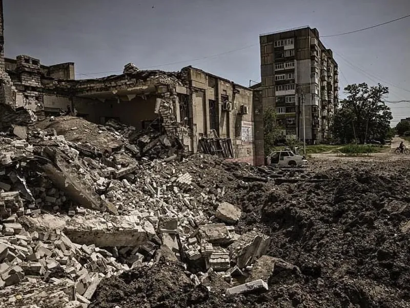 VIDEO Bombardamente brutale în Lisichansk. 60% din oraș este deja distrus/FOTO: Алчевськ UA🇺🇦