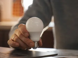 Sprijin financiar de 50 lei/lună, pentru plata facturilor la energie electrică - Foto: Freepik/CC0