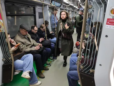 Pasageri în Metroul Moscovit - Foto: Profimedia Images