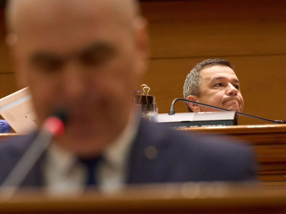 Săgeți între aliați. PNL îi cere socoteală lui Grindeanu, după vacanța de lux din Mykonos a lui Manole