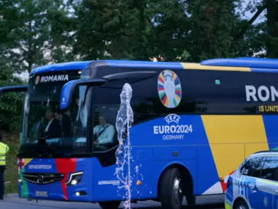 Scene nefericite la sosirea "Tricolorilor" la hotelul din Germania: „Băi, Hagi! Ăsta e caracter” - Foto: frf.ro