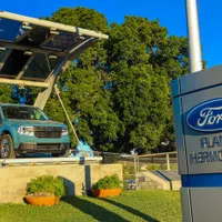 Pe cine sabotează Trump cu taxa vamală de 25% în Mexic? General Motors, Ford, Chrysler - Foto: Profimedia Images (Imagine cu rol ilustrativ)