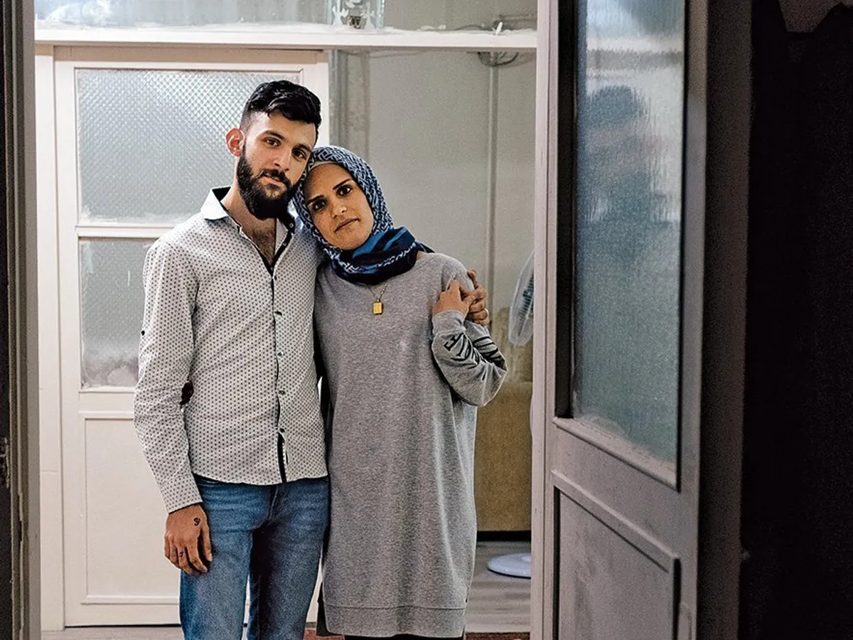 Youssef Kabawa şi Jazia Ramo în apartamentul lor din Istanbul