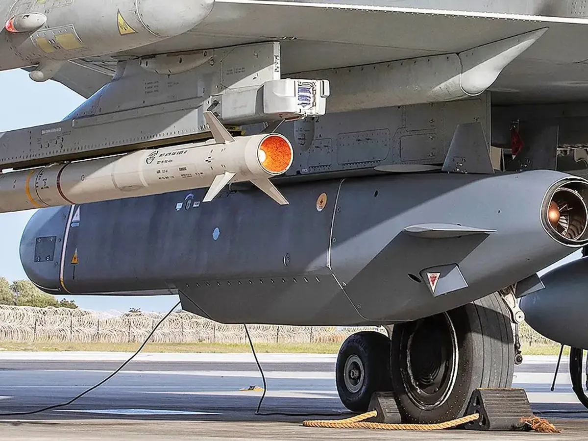 VIDEO Racheta britanică Storm Shadow, vedeta atacurilor Ucrainei de Crăciun. I-a lăsat pe ruși fără benzină