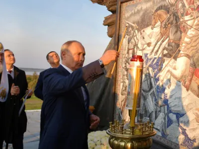 ANALIZĂ Feriți-vă de anglo-saxoni! De ce Rusiei îi place să invoce un trib medieval când vorbește despre Occident