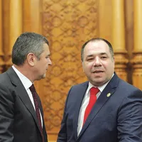 FIN & NAȘ Marius Manolache este finul  lui Victor Ponta. Primul este  polițist, al doilea este suspectat de legături cu SIE