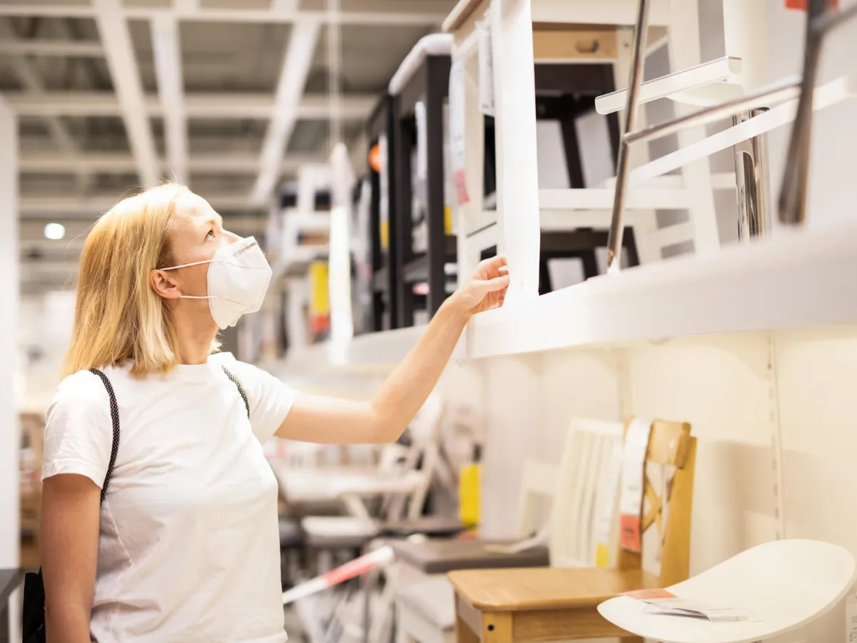 Minor ucrainean care lucra pentru serviciile secrete ruse, închis pentru incendierea unui magazin Ikea