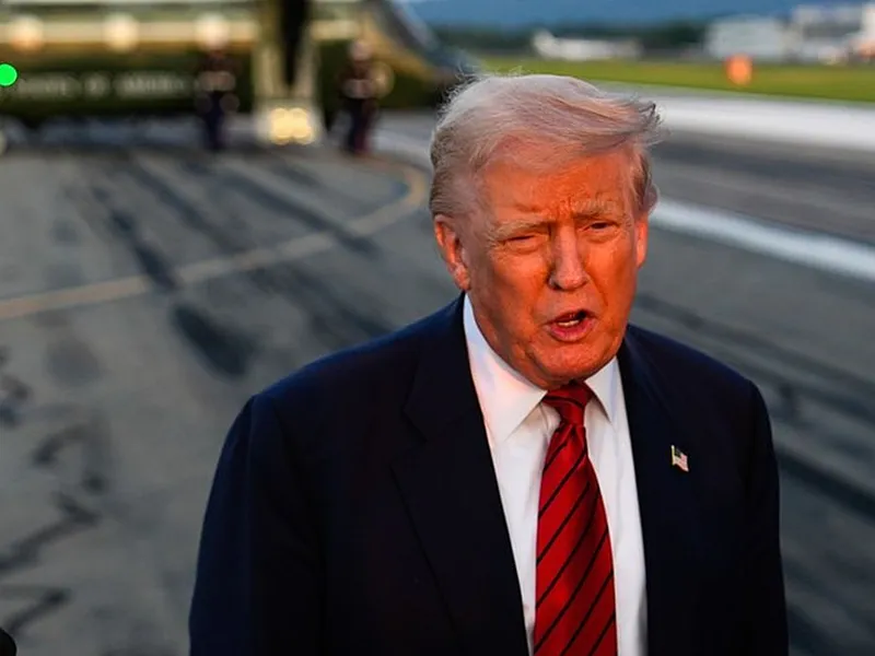 Trump spune că UE s-ar putea confrunta cu tarife vamale de 35%. Ce condiţie pune acum? - Foto: Profimedia Images
