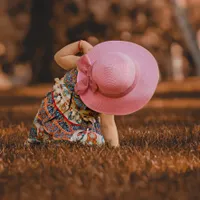 Fetiță născută în România, adoptată în Germania vrea să-și cunoască mama naturală Foto: Unsplash.com  (imagine cu rol ilustrativ)