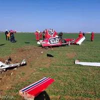 Un avion de acrobaţie s-a prăbuşit la Strejnicu. Pilotul a decedat