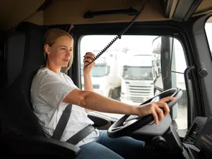Veste proastă, pentru transportatori! De la 1 iulie, se schimbă taxa de drum în Slovacia - Foto: Freepik (Imagine cu rol ilustrativ)