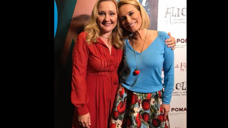 Cu cât era plătită Elena Lasconi la Pro TV. Nu se putea compara cu Andreea Esca - Foto: Facebook / Elena Laconi
