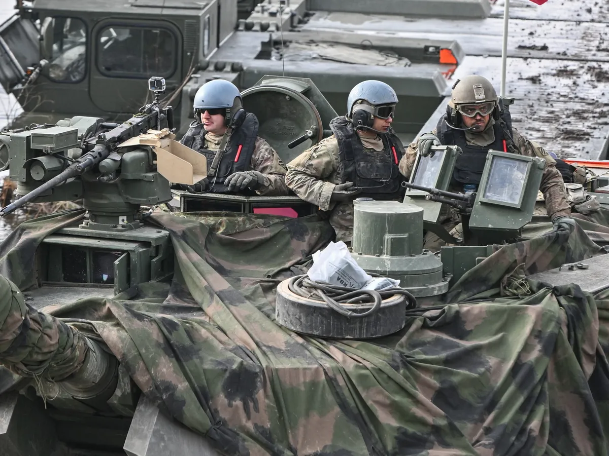 Tancuri Abrams de 2.500.000.000$ au ajuns în România în cel mai mare secret. - Foto: Profimedia Images (imagine cu caracter ilustrativ)