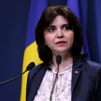 Monica Anisie, ministrul Educației