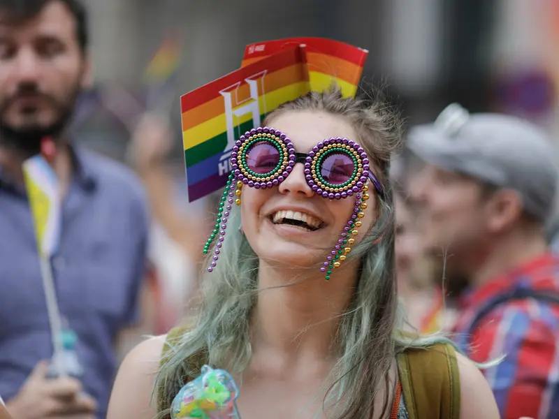 Peste 15.000 de oameni, la Bucharest Pride 2022, marșul de susținere LGBTQIA+. / Foto: Inquam Photos / George Călin