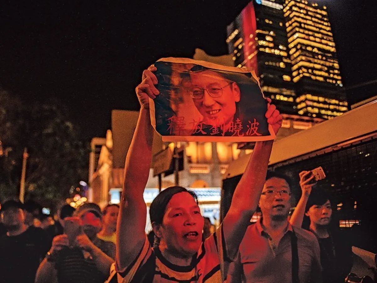 Un miting din Hong Kong, în 2017, în sprijinul lui Liu Xiaobo, câștigătorul întemnițat al Premiului Nobel