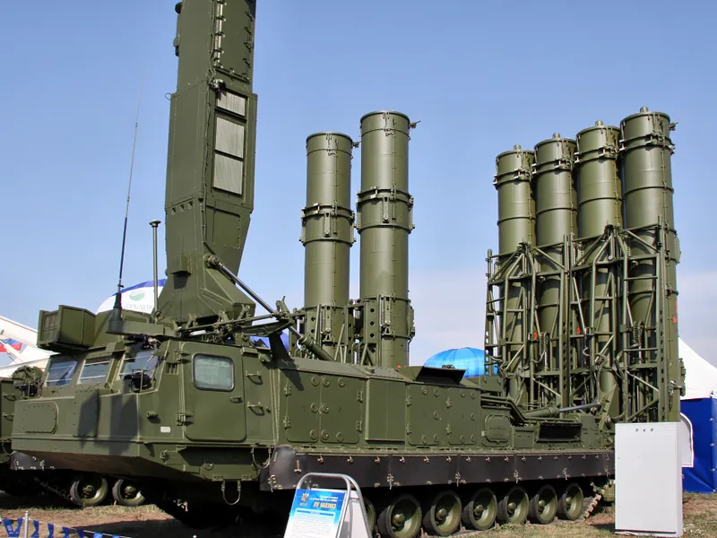 Putin își aduce sistemele S-300 din Kurile   - Foto: nikkei.com (imagine cu caracter ilustrativ)