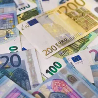 Euro urcă la un nou maxim istoric faţă de moneda națională/FOTO: Unsplash