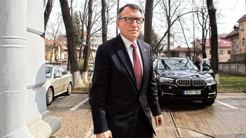 Paul Stănescu nu a răspuns solicitărilor Newsweek România - Foto: INQUAM PHOTOS/ Octav Ganea