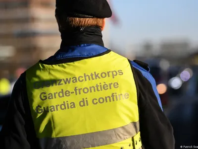 Omicron îngreunează călătoriile în Europa