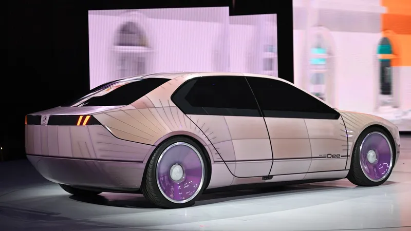 BMW i Vision Dee, la CES 2023 / Foto: Profimedia