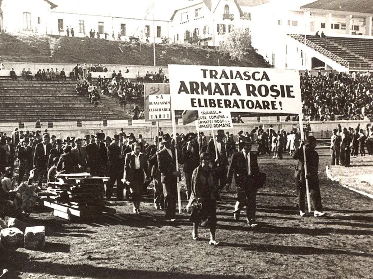 Sursa: Fototeca online a comunismului românesc