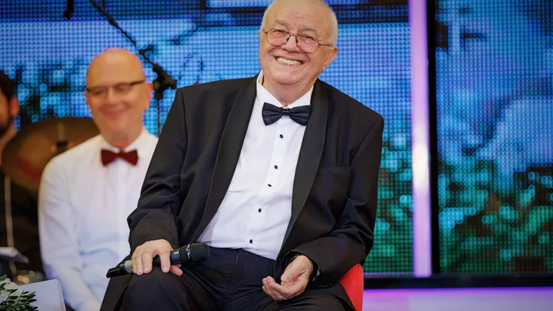 5.000 €/lună venitul lui Arșinel. E actor, director și revoluționar. I-a încăierat pe Dan cu Firea / FB