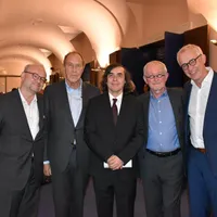 De la stânga la dreapta: Herbert Ohrlinger, Michael Kruger, Mircea Cărtărescu, Ernest Wichner și președintele juriului. Foto Facebook Mircea Cărtărescu