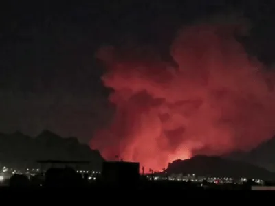 Răspuns tăios de la Teheran: condițiile pentru redeschiderea strâmtorii. Trump a anunțat ora declanșării „iadului” pentru Iran