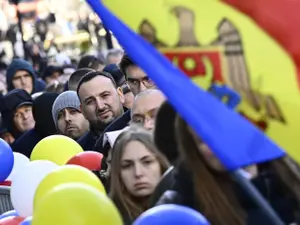 Moldova își decide viitorul. 50,05% împotriva UE la referendum. Maia Sandu, în turul II - Foto: Profimedia images