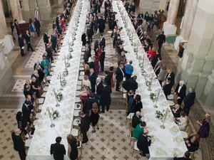 ȘTIAI CĂ acestea sunt alimentele strict interzise la casa regală? Românii le mănâncă zilnic - Foto: Freepik (imagine cu rol ilustrativ)