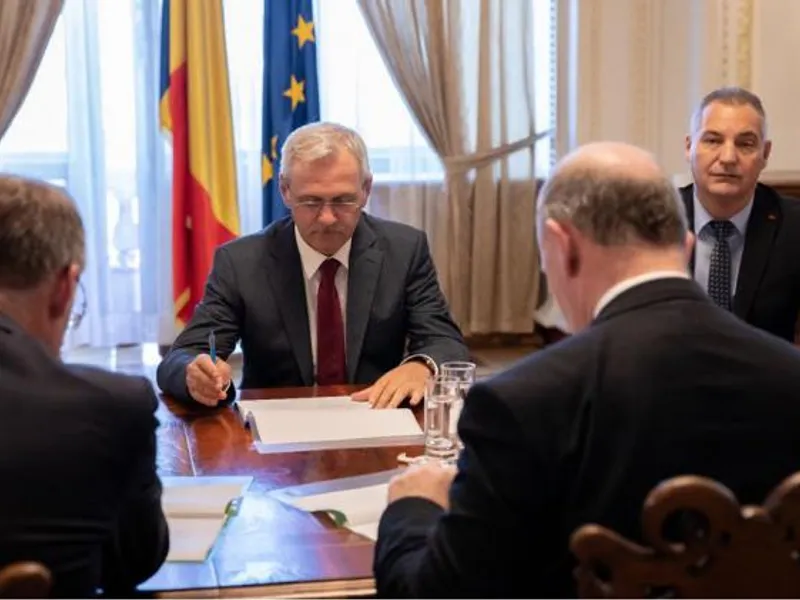 Liviu Dragnea, cu mâna sa dreaptă Mircea Drăghici