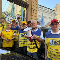 Profesorii au ieșit din nou în stradă.  „Educația nu este o cheltuială, este o investiție” - Foto: facebook