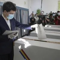 Nicușor Dan a votat. Foto Inquam Photos/Octav Ganea
