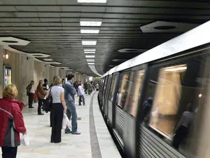 Termenul pentru eliberarea spaţiilor comerciale din stațiile de metrou expiră astăzi. / Foto: digi24.ro