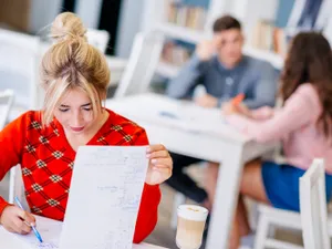 De azi încep înscrierile la Bacalaureat. 100.000 de candidați vor susține probele scrise Foto: Freepik (fotografie cu caracter ilustrativ)