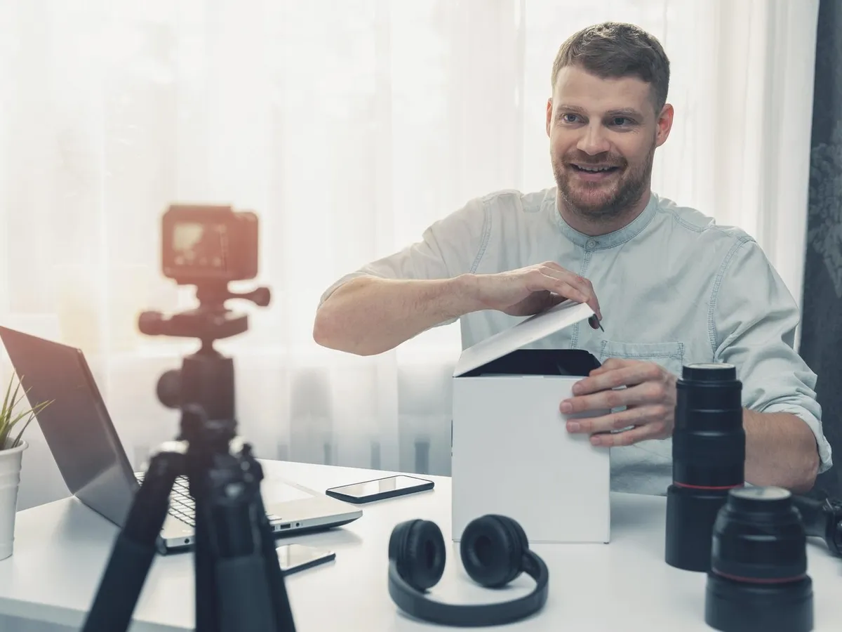 Influencerii români, vizați de noi reglementări! Ce vrea să facă UE - Foto: Profimedia Images/ Imagine cu caracter ilustrativ