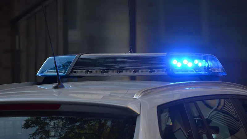 FOTO&VIDEO Misterul mașinii ce transporta un cadavru pe capotă elucidat de poliția din Timișoara