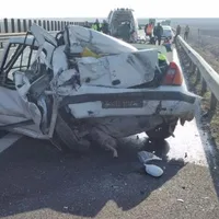 Un bărbat a fost ucis de un TIR în timp ce-și repara mașina pe banda de urgență a autostrăzii Foto: DRDP Timișoara